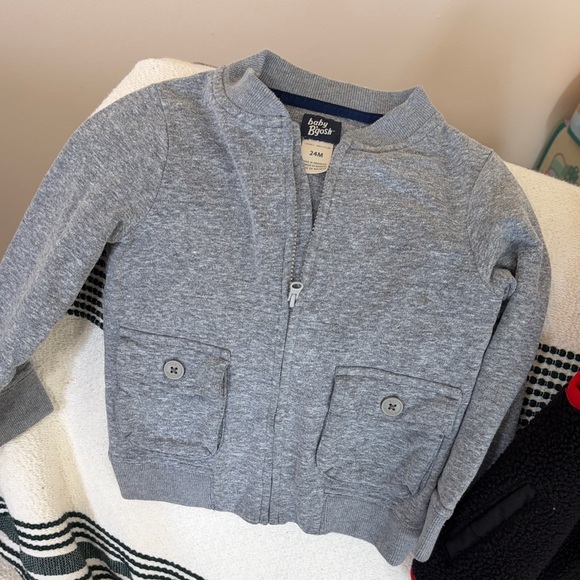 24 month/2T bundle - Picture 2 of 5